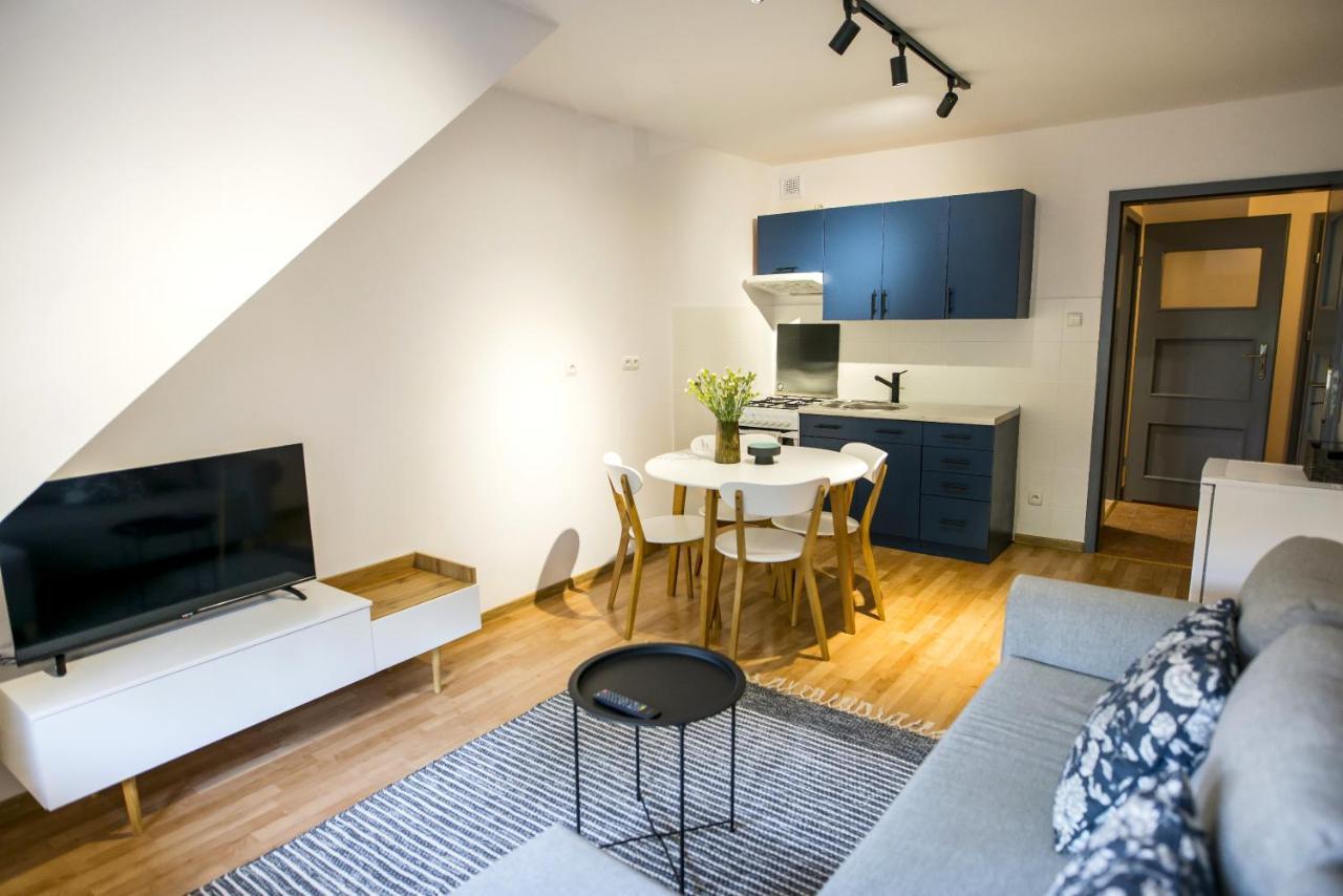 Apartamenty Centrum Biskupiec Biskupiec  Exterior photo